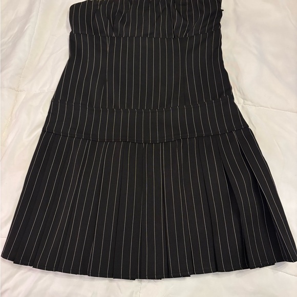 One Clothing Los Angeles Dresses & Skirts - Black Pinstripe Women's dress strapless